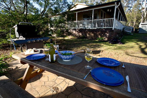 Bush & Bay Cottage - Grafton Accommodation 16
