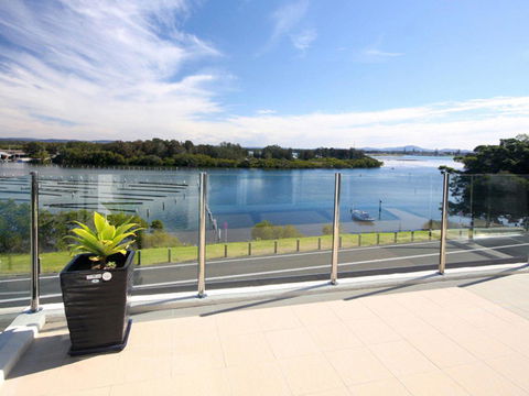 Regatta 13 - Grafton Accommodation 1