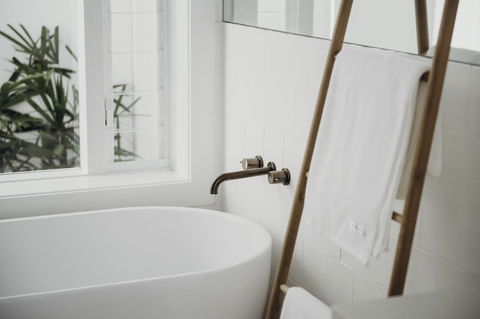 Salt At Shoal Bay - Grafton Accommodation 21