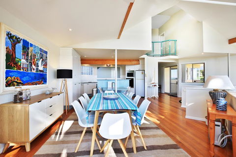 Seaglass - Stunning Views Of Jervis Bay - Grafton Accommodation 6