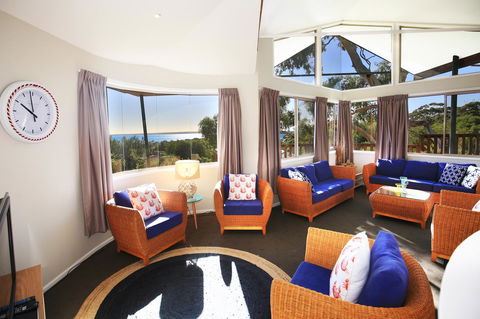 Seaglass - Stunning Views Of Jervis Bay - Grafton Accommodation 4