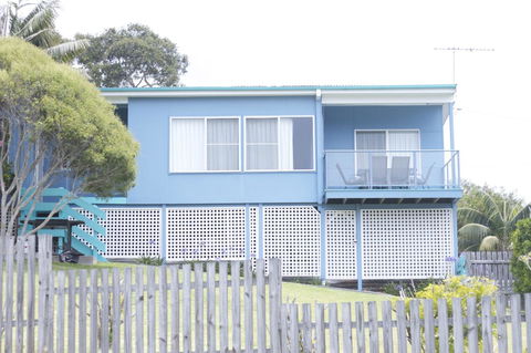 Clareview, 8 Korogora Street - Grafton Accommodation 4
