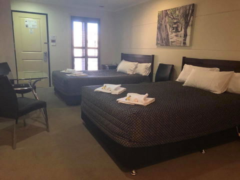 Balranald Club Motel - Grafton Accommodation 0