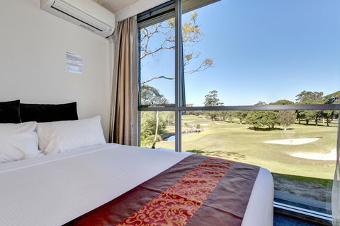 The Select Inn Ryde - Grafton Accommodation 6