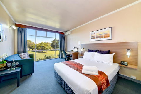 The Select Inn Ryde - Grafton Accommodation 14