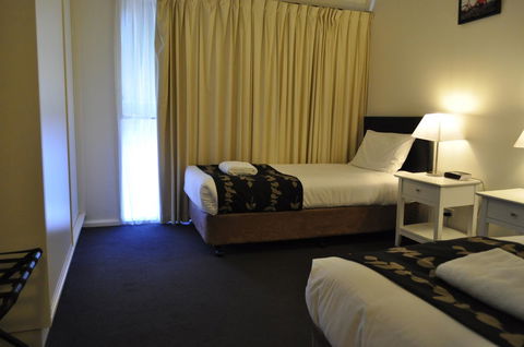 Albury Burvale Motor Inn - Grafton Accommodation 21