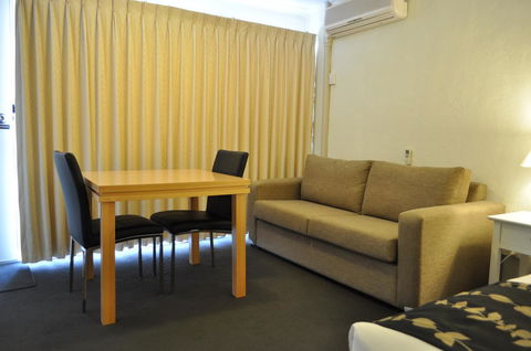 Albury Burvale Motor Inn - Grafton Accommodation 25