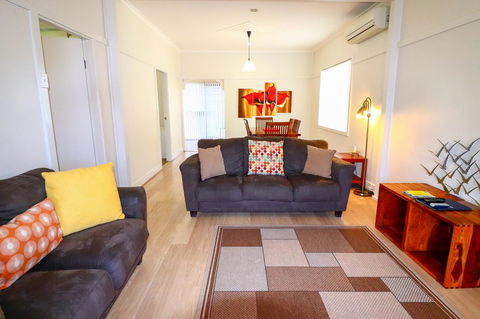 Interlude At Belmont - Grafton Accommodation 5