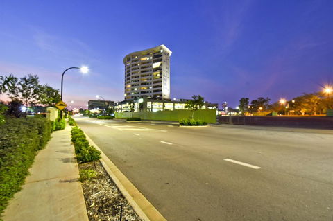 Nomikis\'On The Avenue - Grafton Accommodation 10