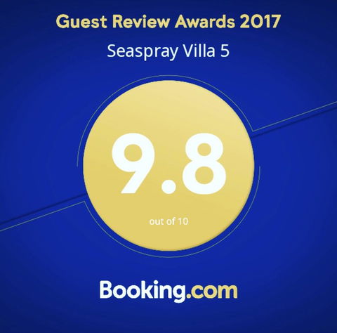 Seaspray Villa 5 - Grafton Accommodation 1