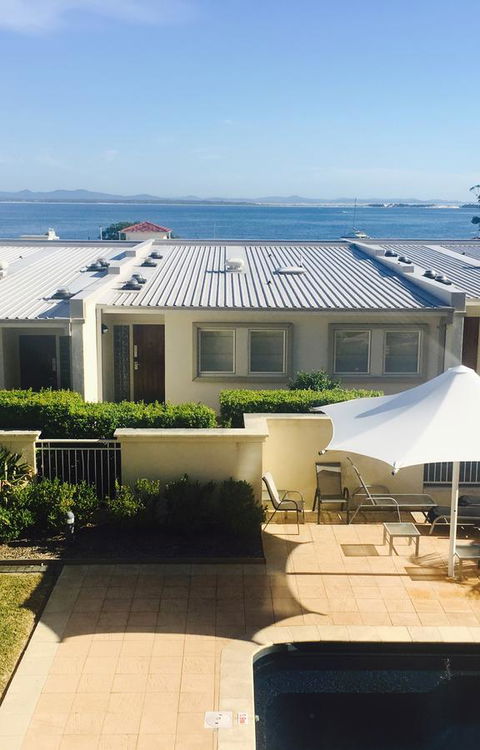 Seaspray Villa 5 - Grafton Accommodation 0