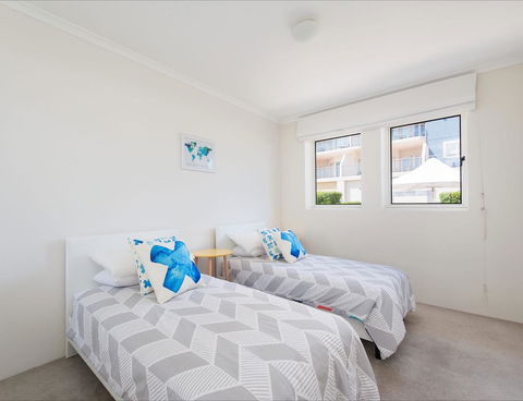 Seaspray Villa 5 - Grafton Accommodation 10