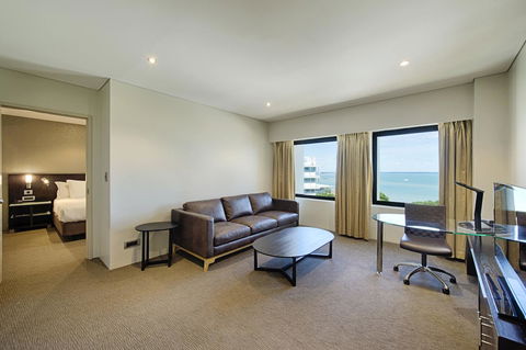 Hilton Darwin - Grafton Accommodation 12