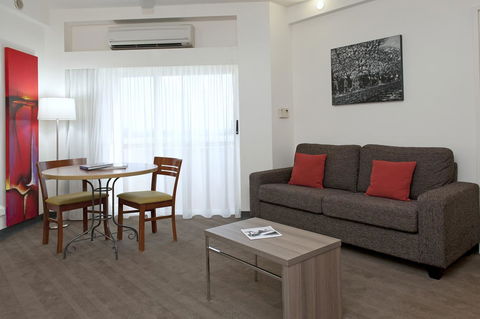 Novotel Darwin CBD - Grafton Accommodation 8