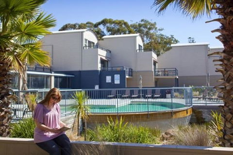 Corrigans Cove - Grafton Accommodation 13