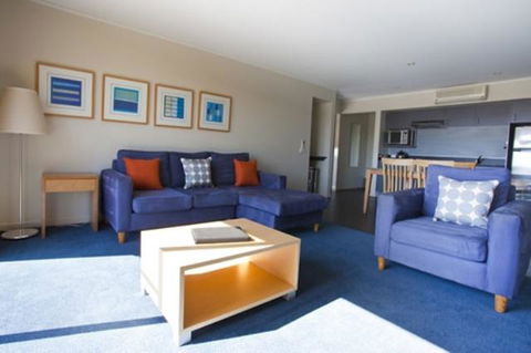 Corrigans Cove - Grafton Accommodation 6