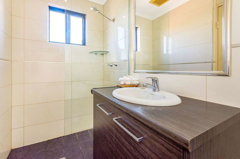 Quality Hotel Darwin Airport - Grafton Accommodation 20