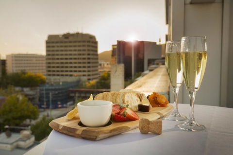Novotel Canberra - Grafton Accommodation 38