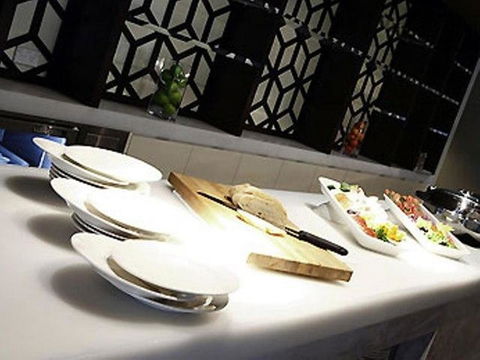 Novotel Canberra - Grafton Accommodation 30