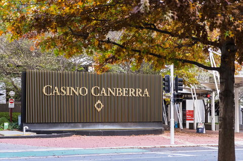 Highgate Executive Apartment City Walk Canberra - Grafton Accommodation 41