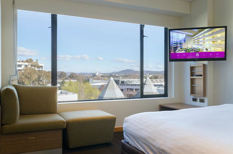 Crowne Plaza Canberra, An IHG Hotel - Grafton Accommodation 19