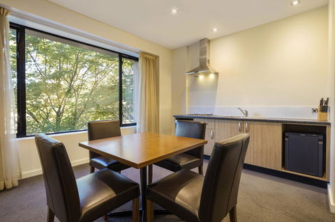 Crowne Plaza Canberra, An IHG Hotel - Grafton Accommodation 39