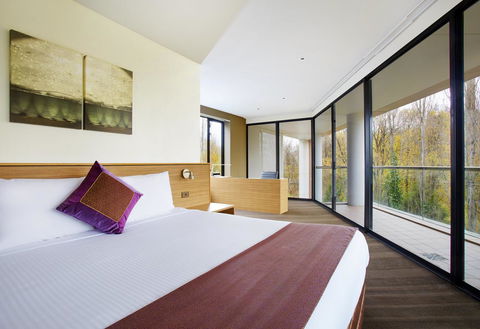 Crowne Plaza Canberra, An IHG Hotel - Grafton Accommodation 43