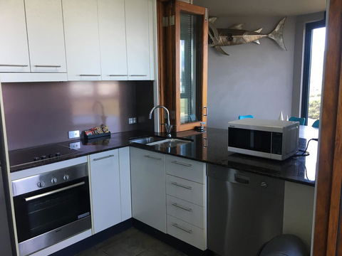 Lennox Holiday Apartments - Grafton Accommodation 12