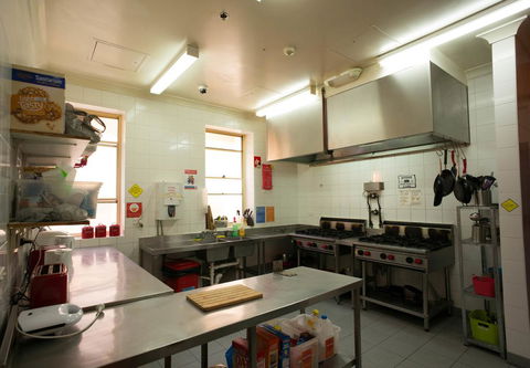 Bondi Beachside Inn - Grafton Accommodation 2