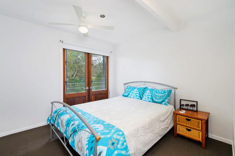 BONNY BEACH HOUSE - Holiday Accomodation With Pool - Grafton Accommodation 2