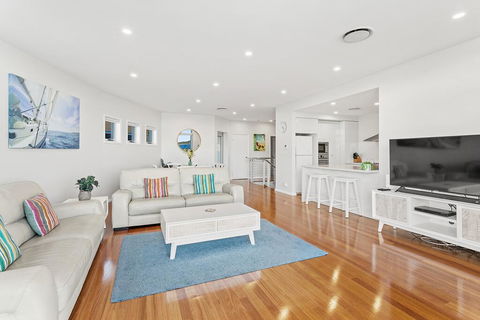 Boulder Bay Rd 2/2 - Fingal Bay - Grafton Accommodation 3