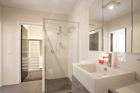 Boutique Stays - Roxys Place, Prahran House - Grafton Accommodation 1