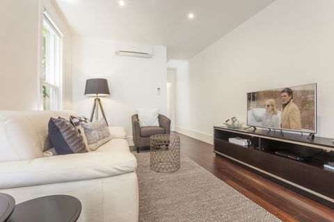 Boutique Stays - South Yarra Lane - Grafton Accommodation 1