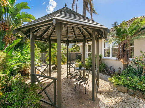 Boutique Stays - Sandy Breeze 1 - Grafton Accommodation 0