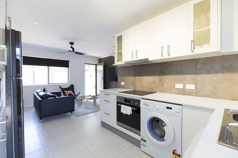 Brandy Apartment - Grafton Accommodation 3