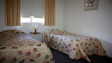 Breakers 8 - Main Beach Location! - Grafton Accommodation 3