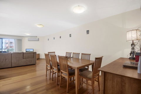 Breakwater Views Apartments - Grafton Accommodation 2