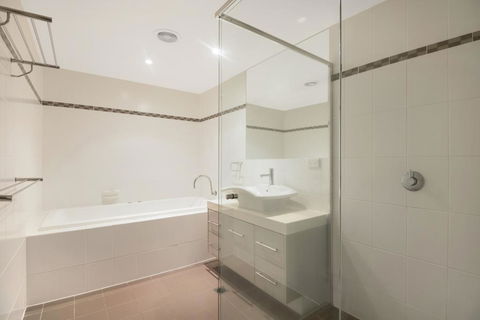 Breakwater Views Apartments - Grafton Accommodation 1