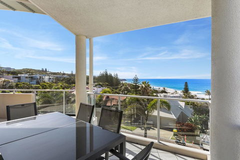 Breathtaking Views Of Sunshine Beach - Unit 7/21 Park Crescent - Grafton Accommodation 0