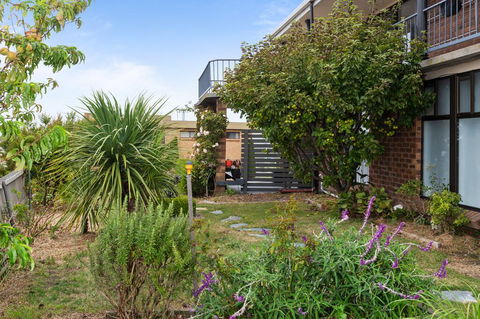 Bridairre Holiday Apartments - Grafton Accommodation 1