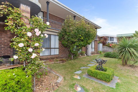 Bridairre Holiday Apartments - Grafton Accommodation 2
