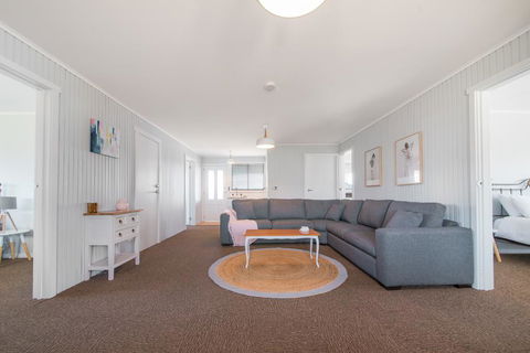 Bridport Holiday House - Grafton Accommodation 0
