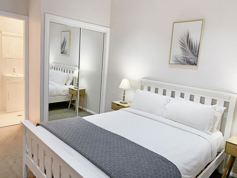 Bright 3-bedroom Apartment - Central Armidale - Grafton Accommodation 1