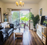 BrightSpacious Home with hotel grade cleanliness. - Grafton Accommodation