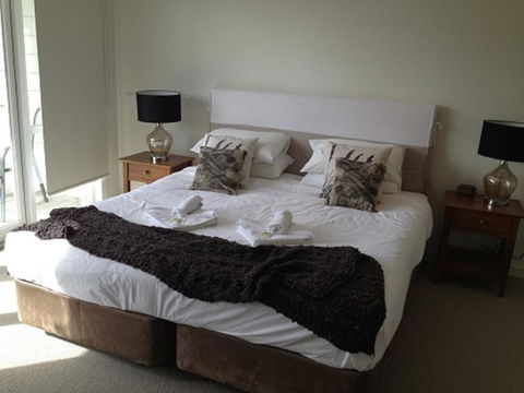 Broadbeach Inverloch Resort - Grafton Accommodation 2