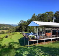 Budderoo - Unique with 270 degree views - Grafton Accommodation
