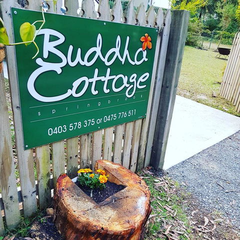 Buddha Cottage Springbrook - Grafton Accommodation 3
