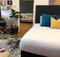 BungalowTenterfield - Modern Vintage Luxury - Grafton Accommodation