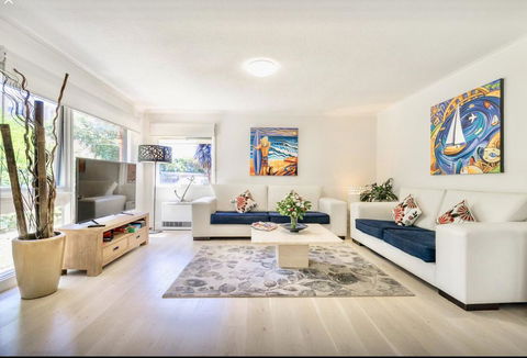 By The Beach - Grafton Accommodation 0