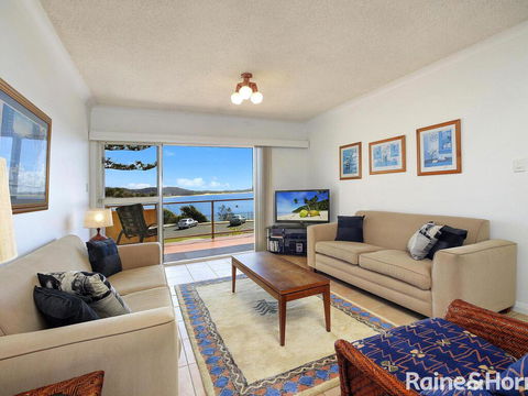 By The Sea - Cumbernauld #1 - 1/12 Terrigal Esp, Terrigal - Grafton Accommodation 2